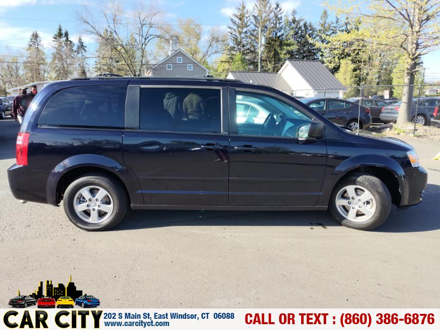 2010 Dodge Grand Caravan 4dr Wgn SE, available for sale in East Windsor, Connecticut | Car City LLC. East Windsor, Connecticut 2010 Dodge Grand Caravan 4dr Wgn SE, available for sale in East Windsor, Connecticut | Car City LLC. East Windsor, Connecticut