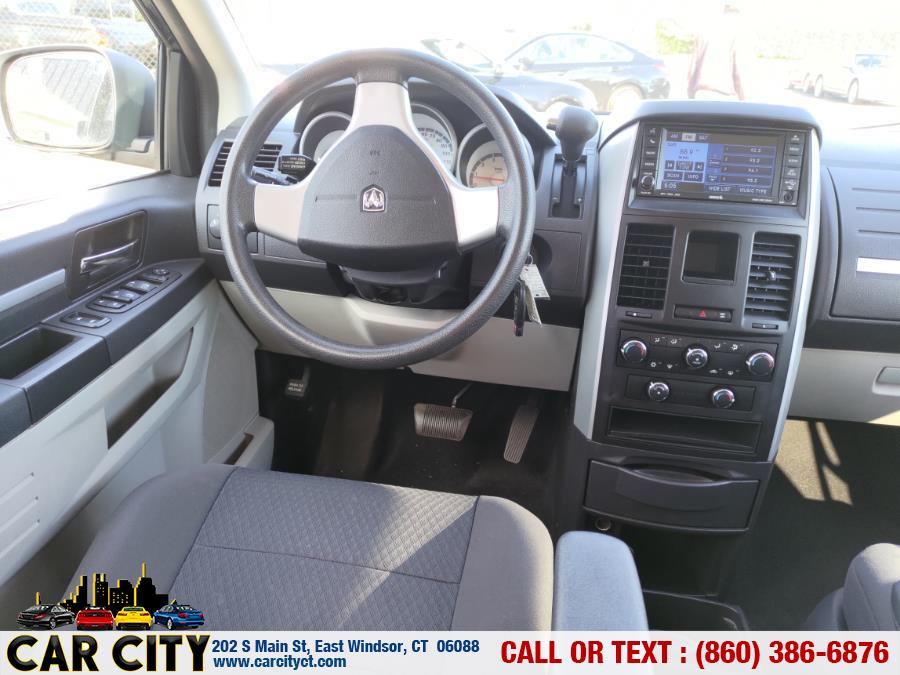 2010 Dodge Grand Caravan 4dr Wgn SE, available for sale in East Windsor, Connecticut | Car City LLC. East Windsor, Connecticut 2010 Dodge Grand Caravan 4dr Wgn SE, available for sale in East Windsor, Connecticut | Car City LLC. East Windsor, Connecticut