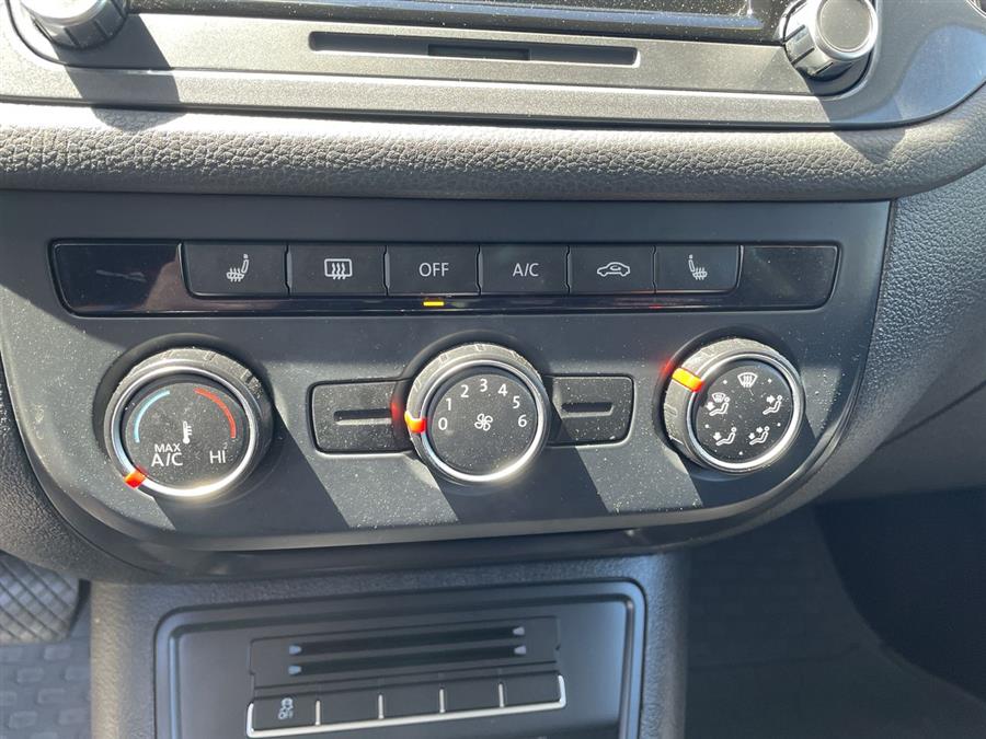2014 Volkswagen Tiguan 4MOTION 4dr Auto SEL, available for sale in Stratford, Connecticut | Wiz Leasing Inc. Stratford, Connecticut 2014 Volkswagen Tiguan 4MOTION 4dr Auto SEL, available for sale in Stratford, Connecticut | Wiz Leasing Inc. Stratford, Connecticut
