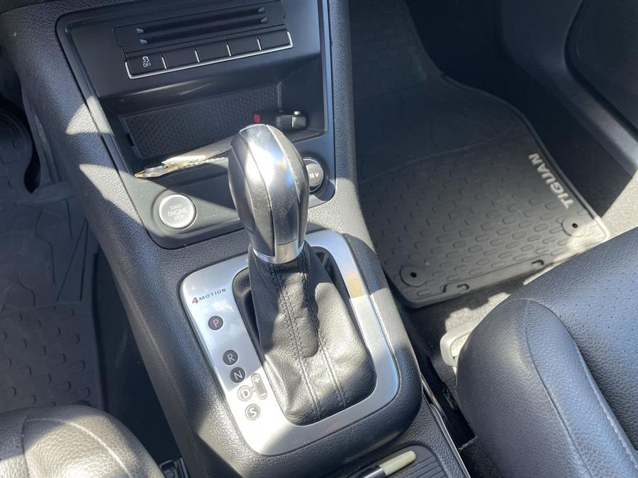 2014 Volkswagen Tiguan 4MOTION 4dr Auto SEL, available for sale in Stratford, Connecticut | Wiz Leasing Inc. Stratford, Connecticut 2014 Volkswagen Tiguan 4MOTION 4dr Auto SEL, available for sale in Stratford, Connecticut | Wiz Leasing Inc. Stratford, Connecticut