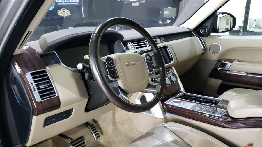 Used Land Rover Range Rover 4WD 4dr Supercharged 2016 | Dream Car Gallery. Woodbury, New York Used Land Rover Range Rover 4WD 4dr Supercharged 2016 | Dream Car Gallery. Woodbury, New York