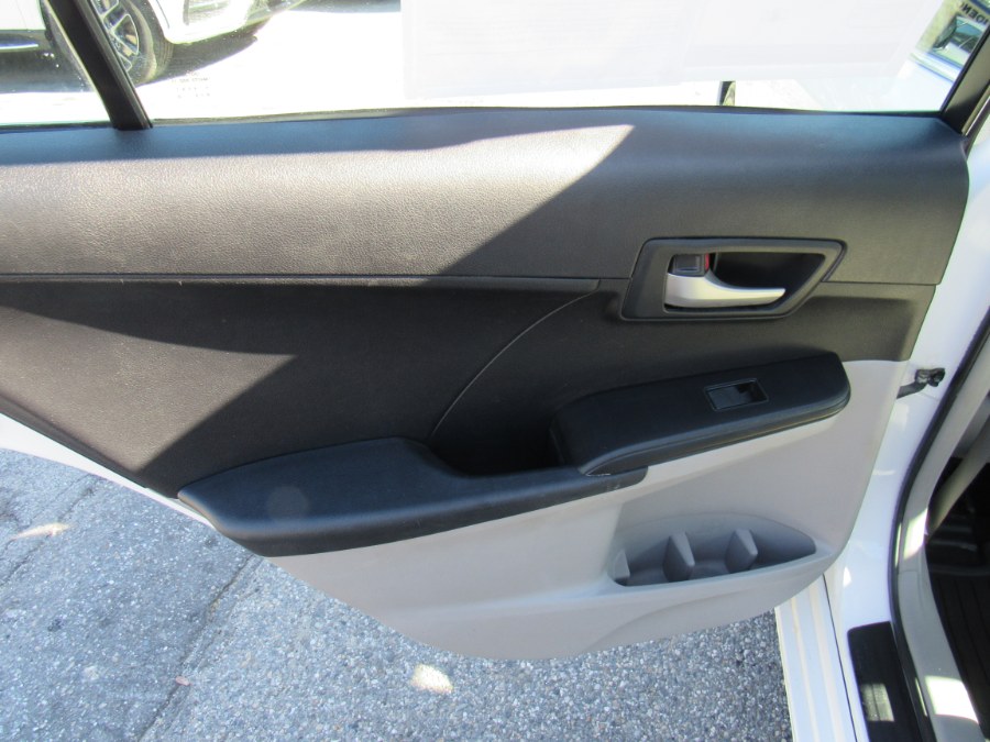2012 Toyota Camry LE, available for sale in Worcester, Massachusetts | Hilario's Auto Sales Inc.. Worcester, Massachusetts 2012 Toyota Camry LE, available for sale in Worcester, Massachusetts | Hilario's Auto Sales Inc.. Worcester, Massachusetts
