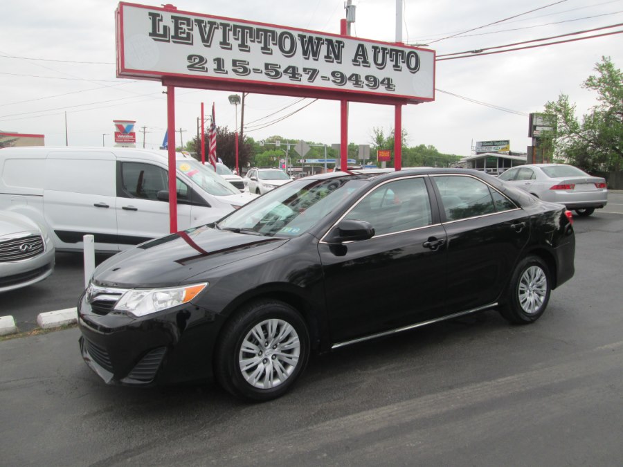 2014 Toyota Camry 4dr Sdn I4 Auto LE (Natl) *Ltd Avail*, available for sale in Levittown, Pennsylvania | Levittown Auto. Levittown, Pennsylvania 2014 Toyota Camry 4dr Sdn I4 Auto LE (Natl) *Ltd Avail*, available for sale in Levittown, Pennsylvania | Levittown Auto. Levittown, Pennsylvania