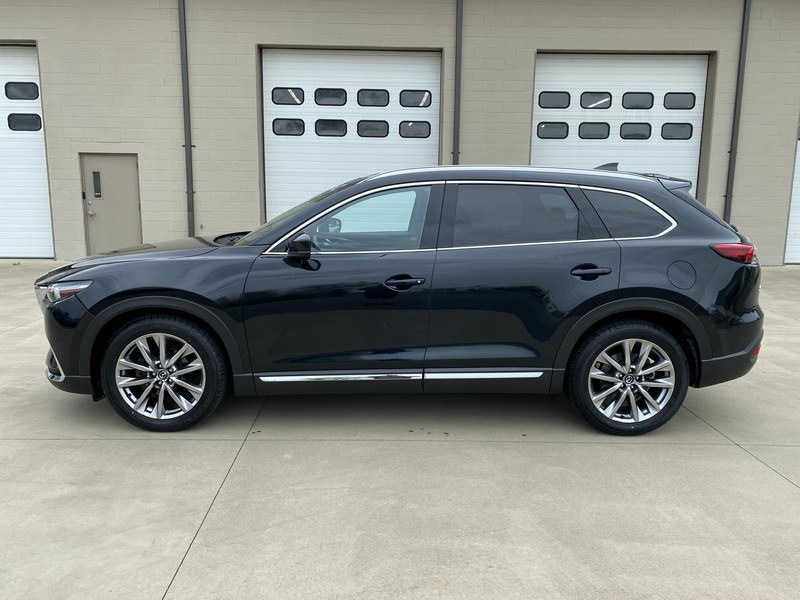 Used Mazda CX-9 AWD 4dr Signature 2016 | Union Street Auto Sales. West Springfield, Massachusetts Used Mazda CX-9 AWD 4dr Signature 2016 | Union Street Auto Sales. West Springfield, Massachusetts
