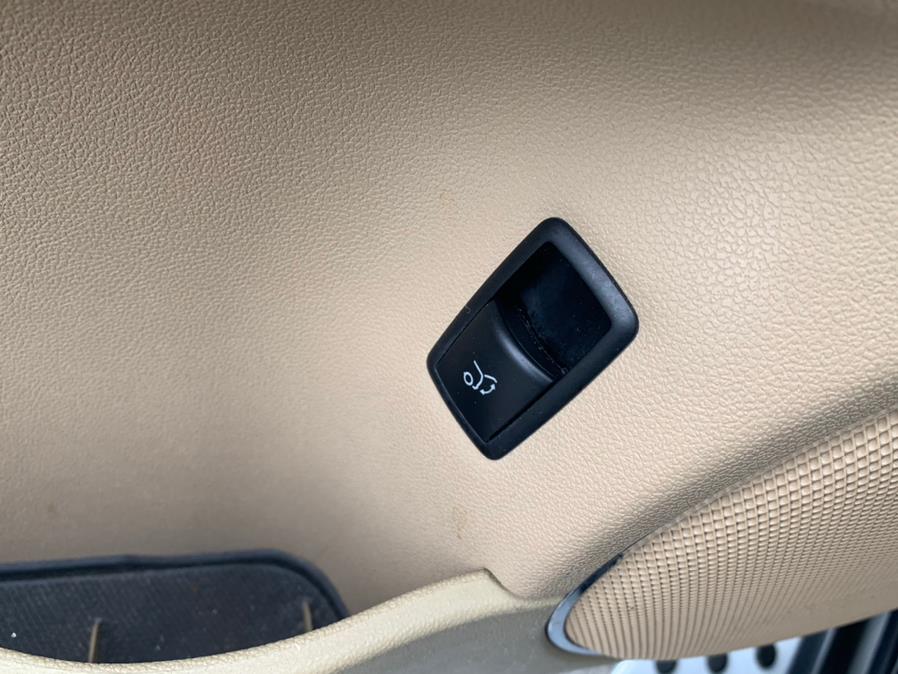2010 Mercedes-Benz GL-Class 4MATIC 4dr GL450, available for sale in Little Ferry, New Jersey | Victoria Preowned Autos Inc. Little Ferry, New Jersey 2010 Mercedes-Benz GL-Class 4MATIC 4dr GL450, available for sale in Little Ferry, New Jersey | Victoria Preowned Autos Inc. Little Ferry, New Jersey