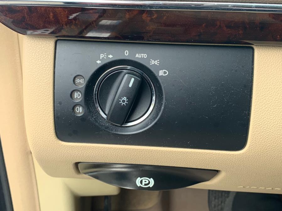 2010 Mercedes-Benz GL-Class 4MATIC 4dr GL450, available for sale in Little Ferry, New Jersey | Victoria Preowned Autos Inc. Little Ferry, New Jersey 2010 Mercedes-Benz GL-Class 4MATIC 4dr GL450, available for sale in Little Ferry, New Jersey | Victoria Preowned Autos Inc. Little Ferry, New Jersey