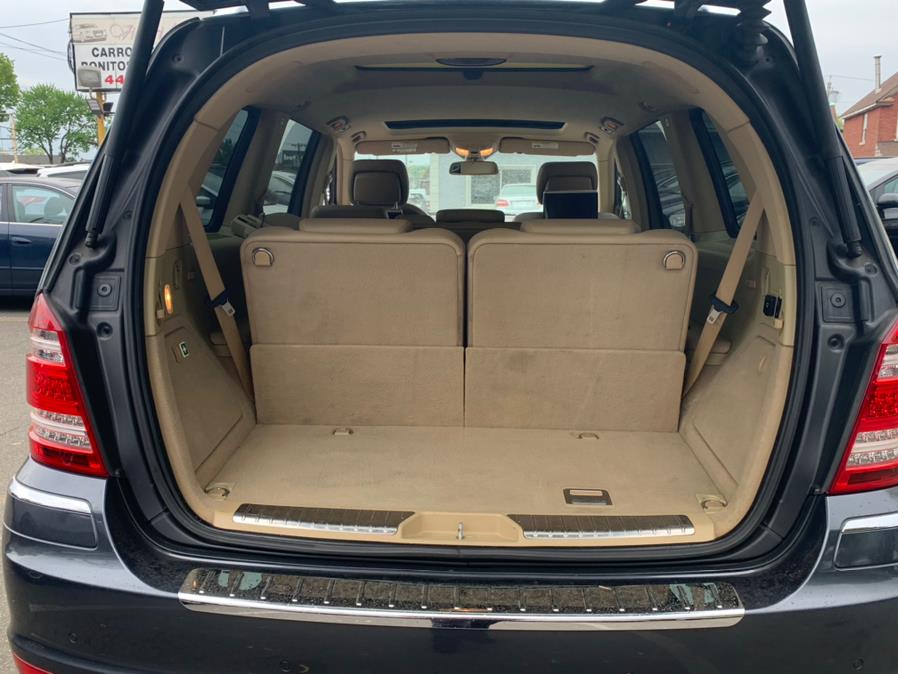 2010 Mercedes-Benz GL-Class 4MATIC 4dr GL450, available for sale in Little Ferry, New Jersey | Victoria Preowned Autos Inc. Little Ferry, New Jersey 2010 Mercedes-Benz GL-Class 4MATIC 4dr GL450, available for sale in Little Ferry, New Jersey | Victoria Preowned Autos Inc. Little Ferry, New Jersey