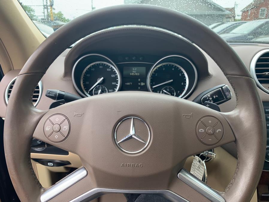 2010 Mercedes-Benz GL-Class 4MATIC 4dr GL450, available for sale in Little Ferry, New Jersey | Victoria Preowned Autos Inc. Little Ferry, New Jersey 2010 Mercedes-Benz GL-Class 4MATIC 4dr GL450, available for sale in Little Ferry, New Jersey | Victoria Preowned Autos Inc. Little Ferry, New Jersey