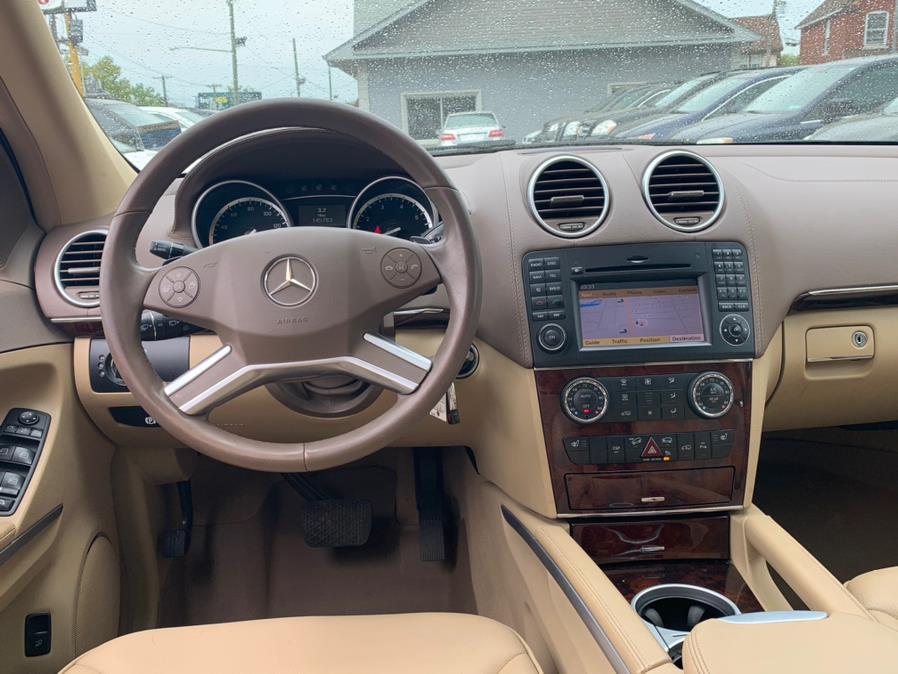 2010 Mercedes-Benz GL-Class 4MATIC 4dr GL450, available for sale in Little Ferry, New Jersey | Victoria Preowned Autos Inc. Little Ferry, New Jersey 2010 Mercedes-Benz GL-Class 4MATIC 4dr GL450, available for sale in Little Ferry, New Jersey | Victoria Preowned Autos Inc. Little Ferry, New Jersey
