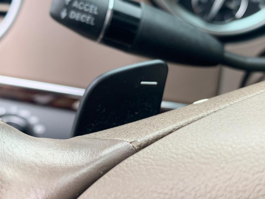 2010 Mercedes-Benz GL-Class 4MATIC 4dr GL450, available for sale in Little Ferry, New Jersey | Victoria Preowned Autos Inc. Little Ferry, New Jersey 2010 Mercedes-Benz GL-Class 4MATIC 4dr GL450, available for sale in Little Ferry, New Jersey | Victoria Preowned Autos Inc. Little Ferry, New Jersey