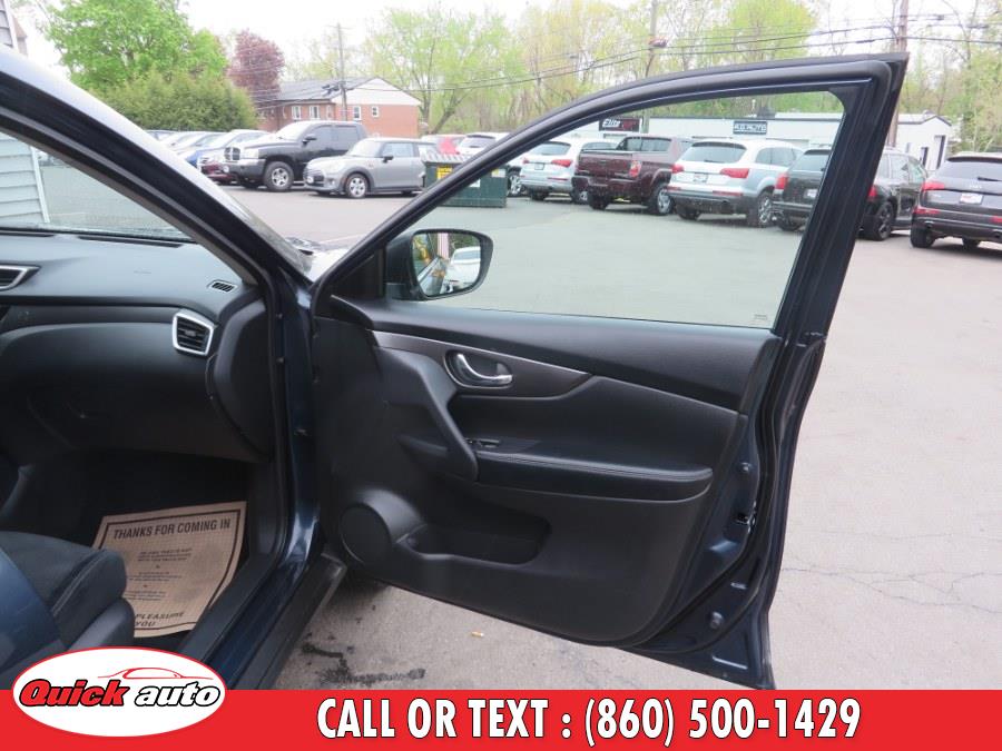 Used Nissan Rogue AWD 4dr SV 2015 | Quick Auto LLC. Bristol, Connecticut Used Nissan Rogue AWD 4dr SV 2015 | Quick Auto LLC. Bristol, Connecticut