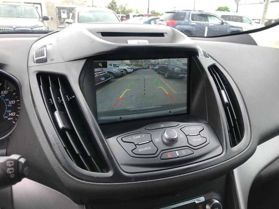 2014 Ford Escape SE AWD 4dr SUV, available for sale in Lodi, New Jersey | Route 46 Auto Sales Inc. Lodi, New Jersey 2014 Ford Escape SE AWD 4dr SUV, available for sale in Lodi, New Jersey | Route 46 Auto Sales Inc. Lodi, New Jersey