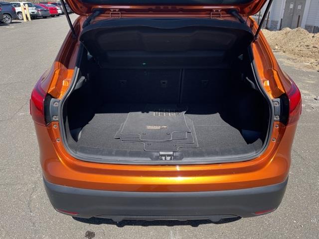 Used Nissan Rogue Sport SV 2017 | Blasius Federal Road. Brookfield, Connecticut Used Nissan Rogue Sport SV 2017 | Blasius Federal Road. Brookfield, Connecticut