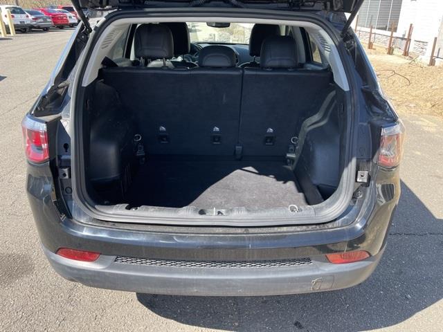 Used Jeep Compass Latitude 2018 | Blasius Federal Road. Brookfield, Connecticut Used Jeep Compass Latitude 2018 | Blasius Federal Road. Brookfield, Connecticut