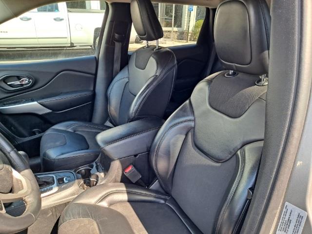 Used Jeep Cherokee Latitude Plus 2018 | Blasius Federal Road. Brookfield, Connecticut Used Jeep Cherokee Latitude Plus 2018 | Blasius Federal Road. Brookfield, Connecticut