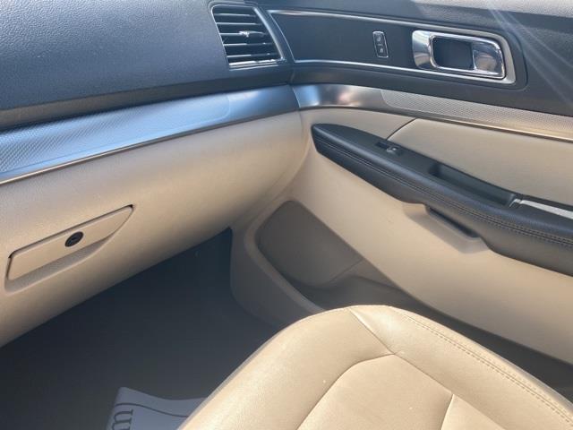 Used Ford Explorer XLT 2018 | Blasius Federal Road. Brookfield, Connecticut Used Ford Explorer XLT 2018 | Blasius Federal Road. Brookfield, Connecticut