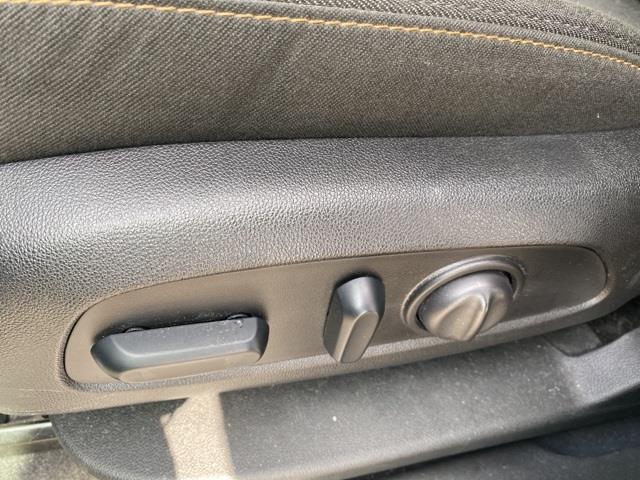 Used Chevrolet Equinox LT 2019 | Blasius Federal Road. Brookfield, Connecticut Used Chevrolet Equinox LT 2019 | Blasius Federal Road. Brookfield, Connecticut
