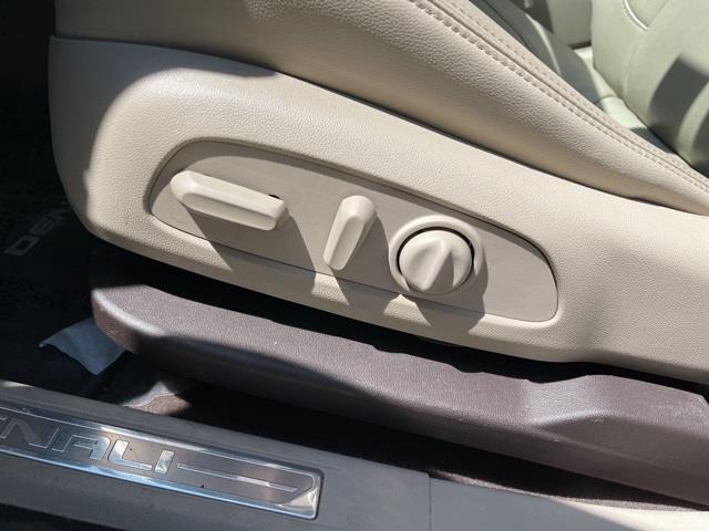 Used GMC Acadia Denali 2017 | Blasius Federal Road. Brookfield, Connecticut Used GMC Acadia Denali 2017 | Blasius Federal Road. Brookfield, Connecticut