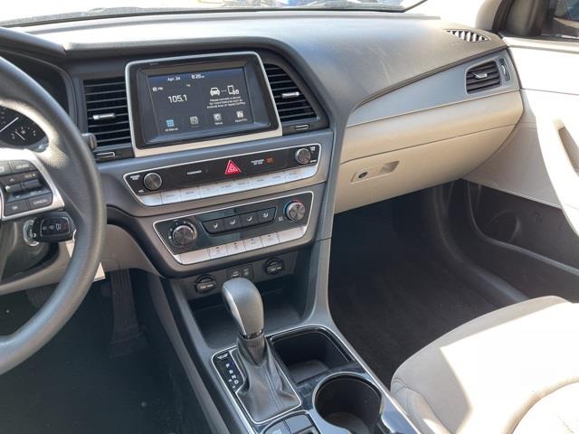 Used Hyundai Sonata SE 2018 | Blasius Federal Road. Brookfield, Connecticut Used Hyundai Sonata SE 2018 | Blasius Federal Road. Brookfield, Connecticut