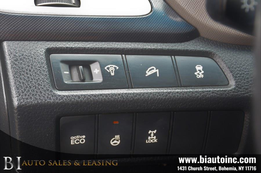 2013 Hyundai Santa Fe AWD 4dr Sport, available for sale in Bohemia, New York | B I Auto Sales. Bohemia, New York 2013 Hyundai Santa Fe AWD 4dr Sport, available for sale in Bohemia, New York | B I Auto Sales. Bohemia, New York