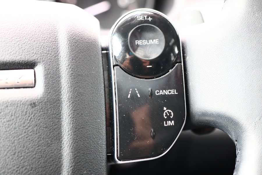 Used Land Rover Discovery SE V6 Supercharged 2019 | Hillside Auto Mall Inc.. Jamaica, New York Used Land Rover Discovery SE V6 Supercharged 2019 | Hillside Auto Mall Inc.. Jamaica, New York