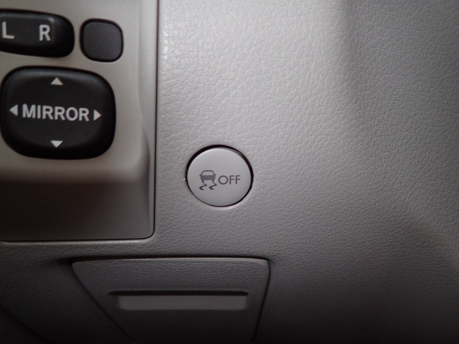 Used Subaru Forester 4dr Auto 2.5X Premium w/All-W Pkg & TomTom Nav 2011 | Eagleville Motors. Storrs, Connecticut Used Subaru Forester 4dr Auto 2.5X Premium w/All-W Pkg & TomTom Nav 2011 | Eagleville Motors. Storrs, Connecticut