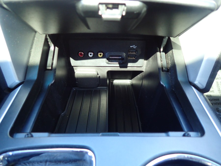 Used Ford Explorer 4WD 4dr XLT 2013 | Eagleville Motors. Storrs, Connecticut Used Ford Explorer 4WD 4dr XLT 2013 | Eagleville Motors. Storrs, Connecticut