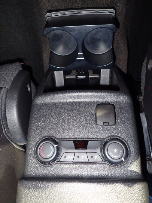 Used Ford Explorer 4WD 4dr XLT 2013 | Eagleville Motors. Storrs, Connecticut Used Ford Explorer 4WD 4dr XLT 2013 | Eagleville Motors. Storrs, Connecticut