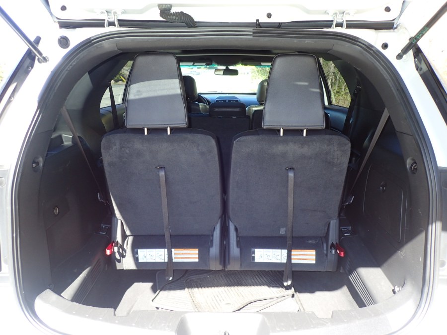 Used Ford Explorer 4WD 4dr XLT 2013 | Eagleville Motors. Storrs, Connecticut Used Ford Explorer 4WD 4dr XLT 2013 | Eagleville Motors. Storrs, Connecticut