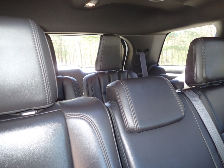 Used Ford Explorer 4WD 4dr XLT 2013 | Eagleville Motors. Storrs, Connecticut Used Ford Explorer 4WD 4dr XLT 2013 | Eagleville Motors. Storrs, Connecticut