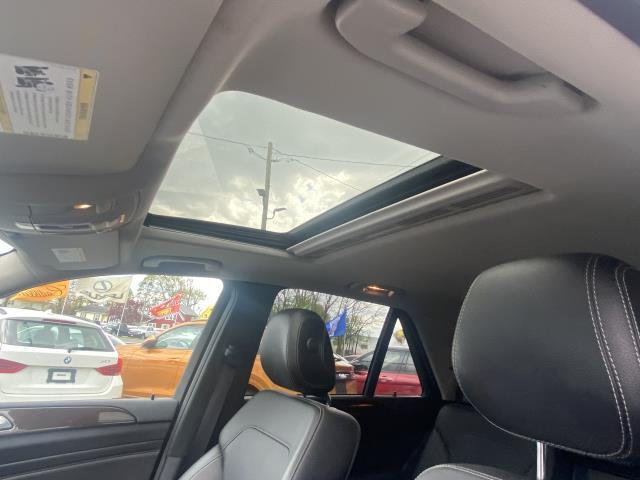 Used Mercedes-Benz M-Class 4MATIC 4dr ML 350 2015 | Sunrise Auto Outlet. Amityville, New York Used Mercedes-Benz M-Class 4MATIC 4dr ML 350 2015 | Sunrise Auto Outlet. Amityville, New York