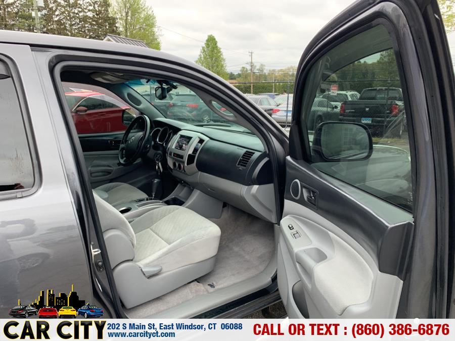 2010 Toyota Tacoma 4WD Double V6 AT (Natl), available for sale in East Windsor, Connecticut | Car City LLC. East Windsor, Connecticut 2010 Toyota Tacoma 4WD Double V6 AT (Natl), available for sale in East Windsor, Connecticut | Car City LLC. East Windsor, Connecticut