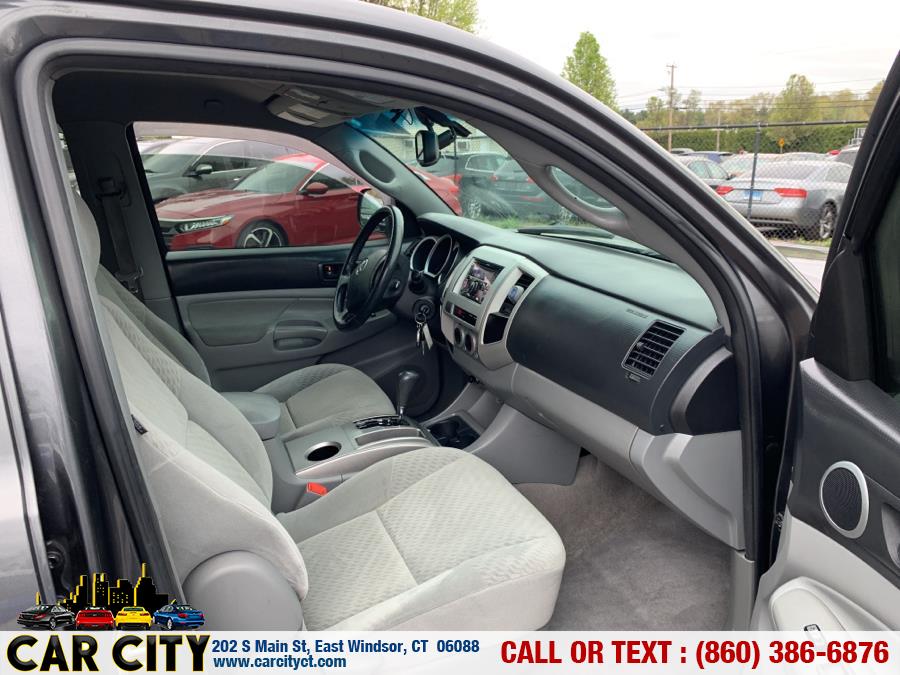 2010 Toyota Tacoma 4WD Double V6 AT (Natl), available for sale in East Windsor, Connecticut | Car City LLC. East Windsor, Connecticut 2010 Toyota Tacoma 4WD Double V6 AT (Natl), available for sale in East Windsor, Connecticut | Car City LLC. East Windsor, Connecticut