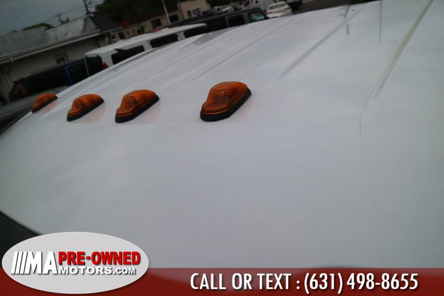 2017 Ford Super Duty F-350 SRW diesel XL 4WD Reg Cab 8'' Bed, available for sale in Huntington Station, New York | M & A Motors. Huntington Station, New York 2017 Ford Super Duty F-350 SRW diesel XL 4WD Reg Cab 8'' Bed, available for sale in Huntington Station, New York | M & A Motors. Huntington Station, New York