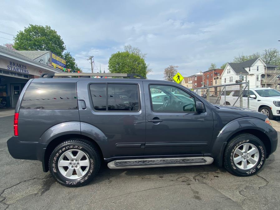 Used Nissan Pathfinder 4WD 4dr V6 SV 2011 | VEB Auto Sales. Hartford, Connecticut Used Nissan Pathfinder 4WD 4dr V6 SV 2011 | VEB Auto Sales. Hartford, Connecticut