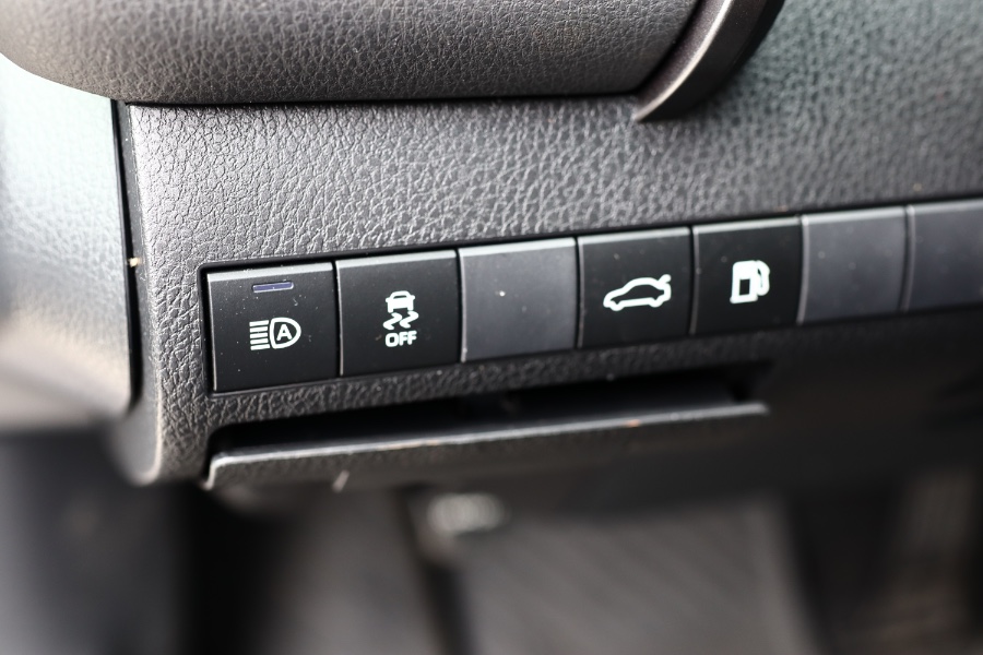 Used Toyota Camry SE Auto (Natl) 2018 | Hillside Auto Mall Inc.. Jamaica, New York Used Toyota Camry SE Auto (Natl) 2018 | Hillside Auto Mall Inc.. Jamaica, New York