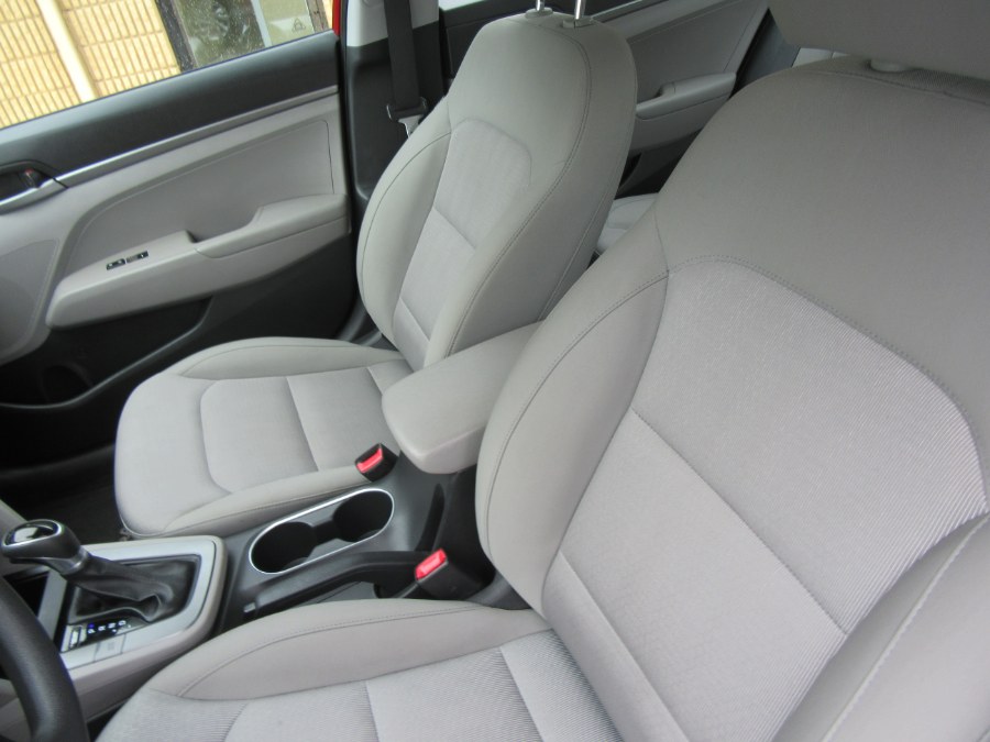 2017 Hyundai Elantra SE 2.0L Auto (Ulsan Plant), available for sale in Little Ferry, New Jersey | Royalty Auto Sales. Little Ferry, New Jersey 2017 Hyundai Elantra SE 2.0L Auto (Ulsan Plant), available for sale in Little Ferry, New Jersey | Royalty Auto Sales. Little Ferry, New Jersey