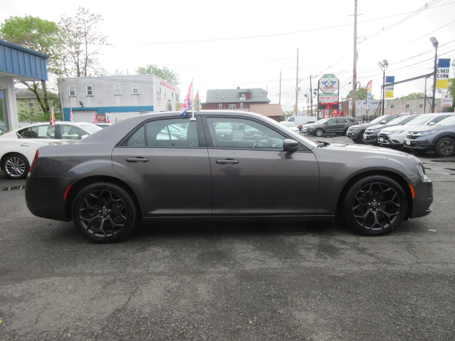 Used Chrysler 300 300S RWD 2019 | Route 27 Auto Mall. Linden, New Jersey Used Chrysler 300 300S RWD 2019 | Route 27 Auto Mall. Linden, New Jersey