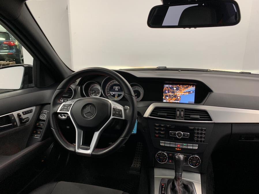 Used Mercedes-Benz C-Class 4dr Sdn C300 Sport 4MATIC 2013 | M Auto Group. Elizabeth, New Jersey Used Mercedes-Benz C-Class 4dr Sdn C300 Sport 4MATIC 2013 | M Auto Group. Elizabeth, New Jersey