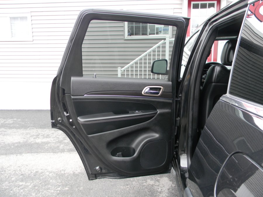 2014 Jeep Grand Cherokee 4WD 4dr Limited, available for sale in Paterson, New Jersey | DZ Automall. Paterson, New Jersey 2014 Jeep Grand Cherokee 4WD 4dr Limited, available for sale in Paterson, New Jersey | DZ Automall. Paterson, New Jersey
