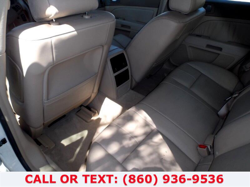 Used Cadillac STS 4dr Sdn V6 2006 | Lee Motors Sales Inc. Hartford, Connecticut Used Cadillac STS 4dr Sdn V6 2006 | Lee Motors Sales Inc. Hartford, Connecticut