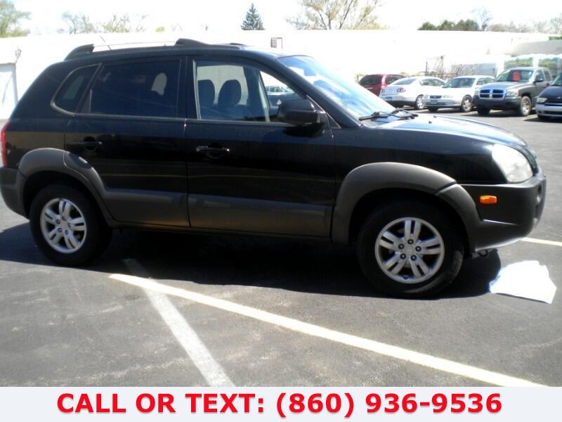 Used Hyundai Tucson GLS 2.7 4WD 2006 | Lee Motors Sales Inc. Hartford, Connecticut Used Hyundai Tucson GLS 2.7 4WD 2006 | Lee Motors Sales Inc. Hartford, Connecticut