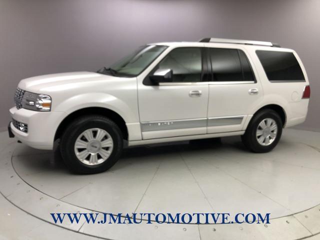 2014 Lincoln Navigator 4WD 4dr, available for sale in Naugatuck, Connecticut | J&M Automotive Sls&Svc LLC. Naugatuck, Connecticut