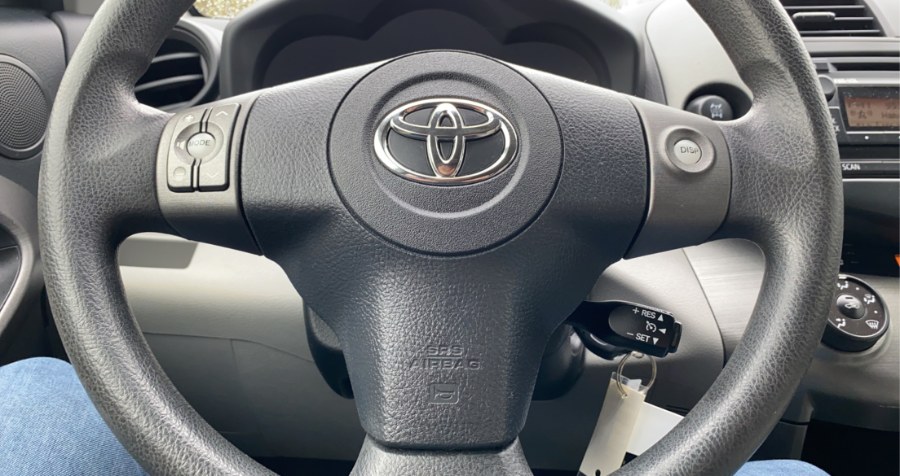 2012 Toyota RAV4 4WD, available for sale in Waterbury, Connecticut | West End Automotive Center. Waterbury, Connecticut 2012 Toyota RAV4 4WD, available for sale in Waterbury, Connecticut | West End Automotive Center. Waterbury, Connecticut
