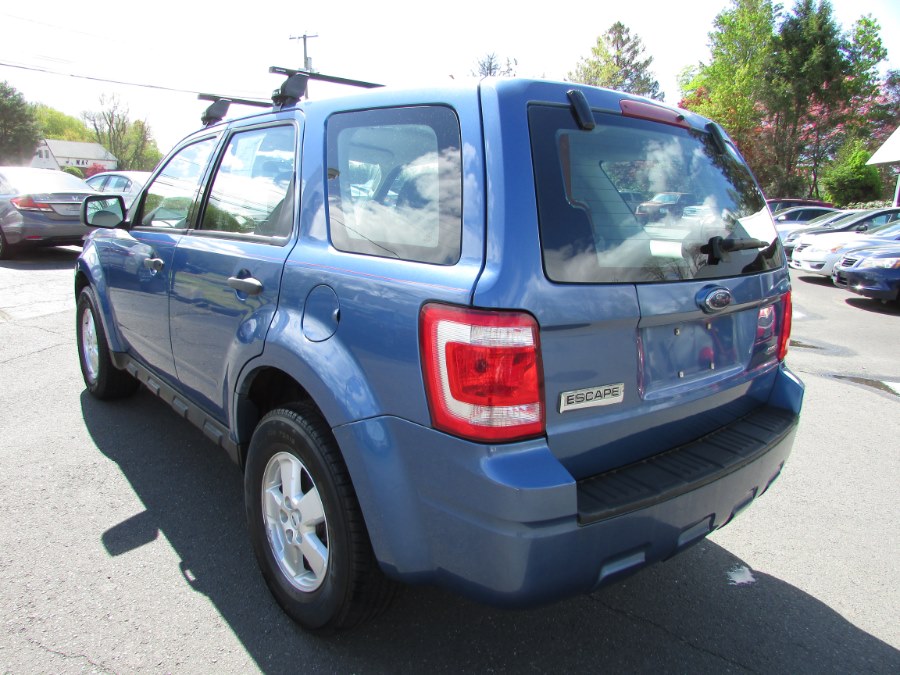 Used Ford Escape 4WD 4dr I4 Auto XLS 2009 | United Auto Sales of E Windsor, Inc. East Windsor, Connecticut Used Ford Escape 4WD 4dr I4 Auto XLS 2009 | United Auto Sales of E Windsor, Inc. East Windsor, Connecticut