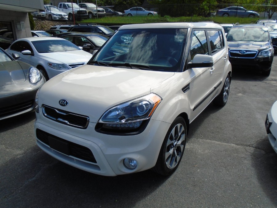 2013 Kia Soul 5dr Wgn Man +, available for sale in Waterbury, Connecticut | Jim Juliani Motors. Waterbury, Connecticut 2013 Kia Soul 5dr Wgn Man +, available for sale in Waterbury, Connecticut | Jim Juliani Motors. Waterbury, Connecticut