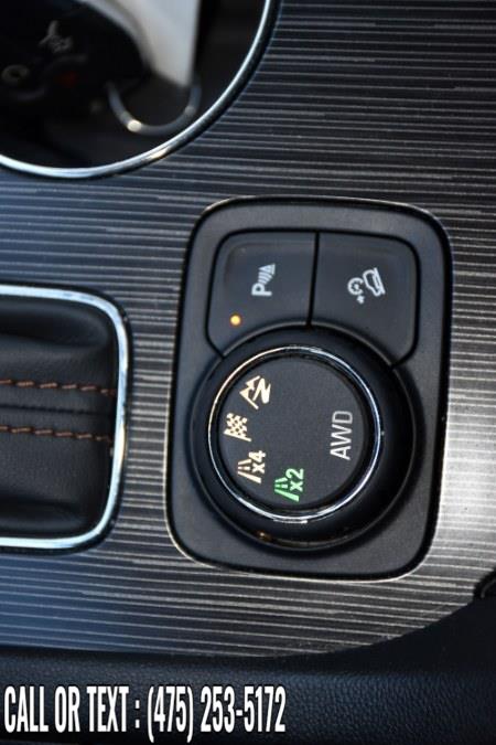 Used GMC Acadia AWD 4dr SLE w/SLE-2 ALL TERRAIN 2017 | Highline Car Connection. Waterbury, Connecticut Used GMC Acadia AWD 4dr SLE w/SLE-2 ALL TERRAIN 2017 | Highline Car Connection. Waterbury, Connecticut