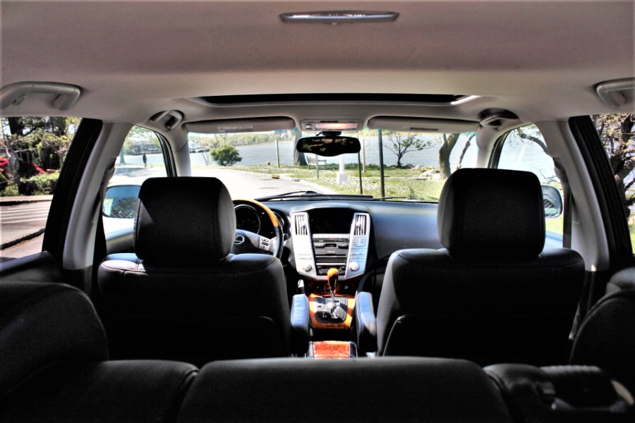 2005 Lexus RX 330 4dr SUV AWD, available for sale in Great Neck, New York | Great Neck Car Buyers & Sellers. Great Neck, New York 2005 Lexus RX 330 4dr SUV AWD, available for sale in Great Neck, New York | Great Neck Car Buyers & Sellers. Great Neck, New York