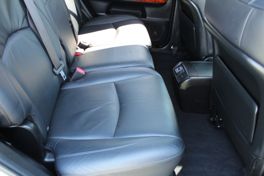 2005 Lexus RX 330 4dr SUV AWD, available for sale in Great Neck, New York | Great Neck Car Buyers & Sellers. Great Neck, New York 2005 Lexus RX 330 4dr SUV AWD, available for sale in Great Neck, New York | Great Neck Car Buyers & Sellers. Great Neck, New York