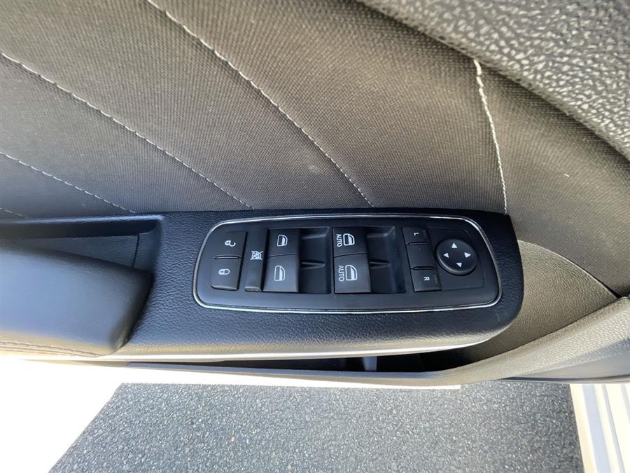 2015 Dodge Charger 4dr Sdn SXT AWD, available for sale in Stratford, Connecticut | Wiz Leasing Inc. Stratford, Connecticut 2015 Dodge Charger 4dr Sdn SXT AWD, available for sale in Stratford, Connecticut | Wiz Leasing Inc. Stratford, Connecticut